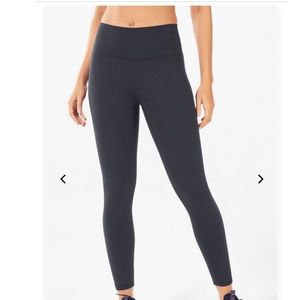 ♣️Fabletics Powerhold Charcoal Leggings♣️
